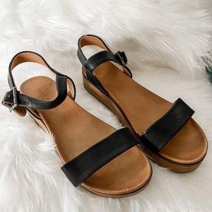 Rock & Candy black leather upper sandals